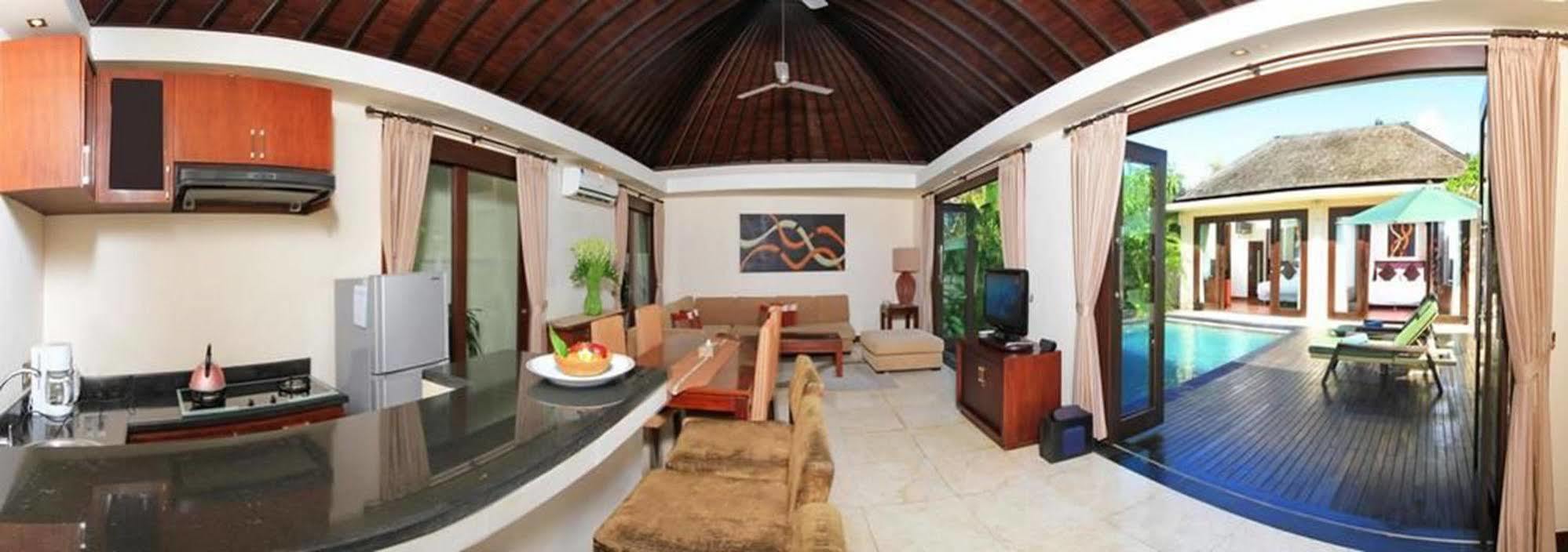 The Seri Villas Seminyak By Premier Hospitality Asia Εξωτερικό φωτογραφία