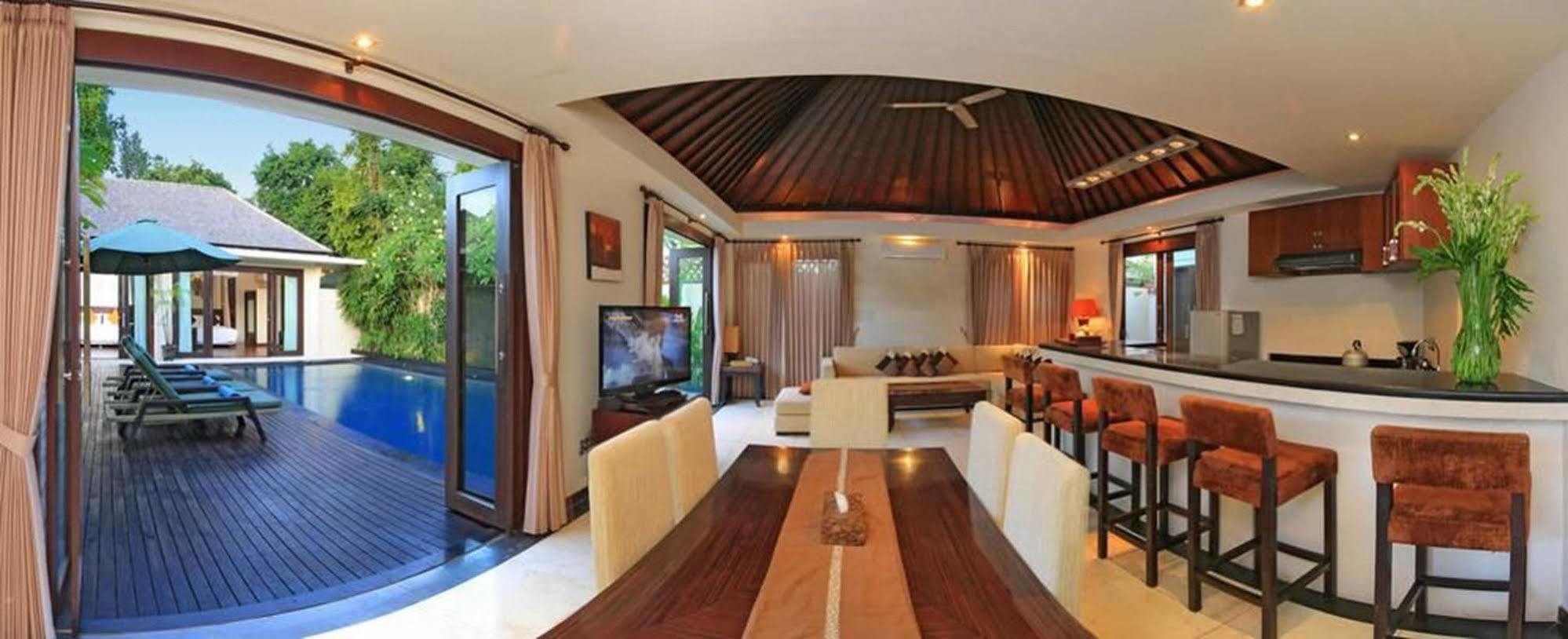 The Seri Villas Seminyak By Premier Hospitality Asia Εξωτερικό φωτογραφία